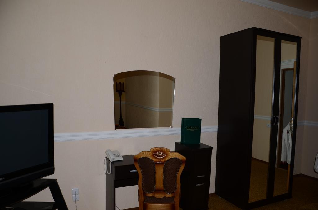 Saryarka Hotel Astana Rum bild