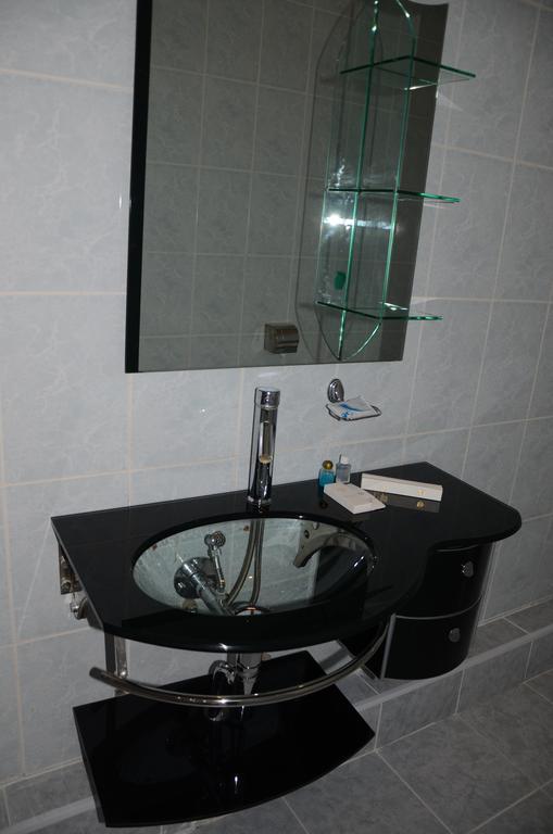 Saryarka Hotel Astana Rum bild